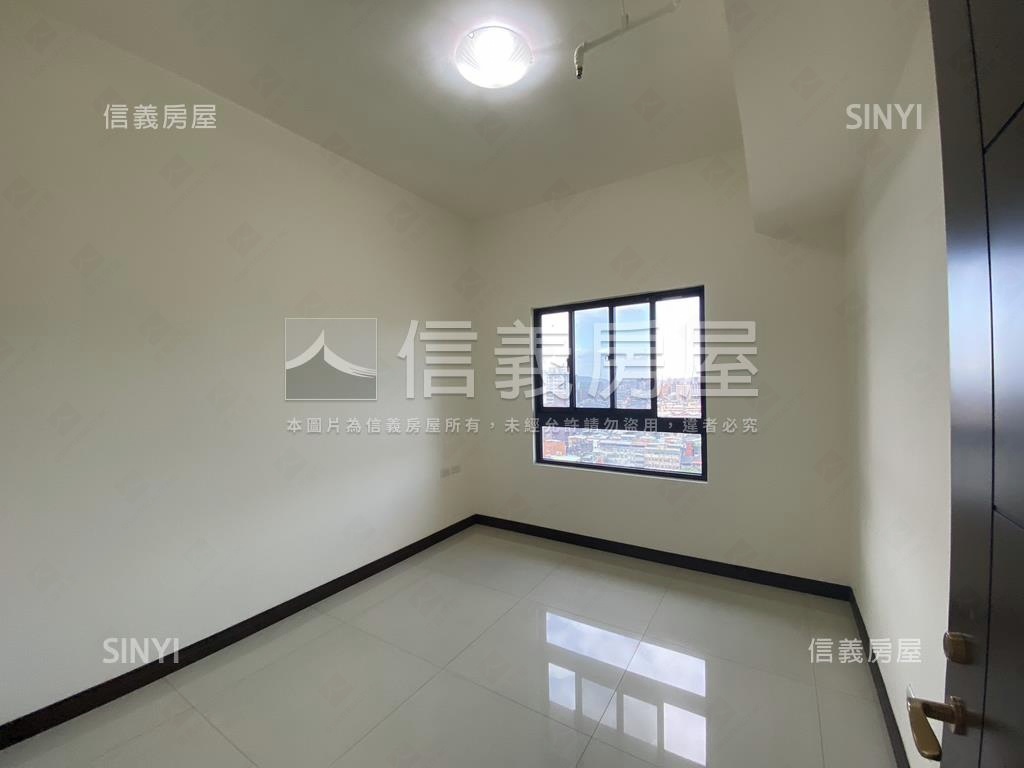 冠德天驕後棟高樓房屋室內格局與周邊環境