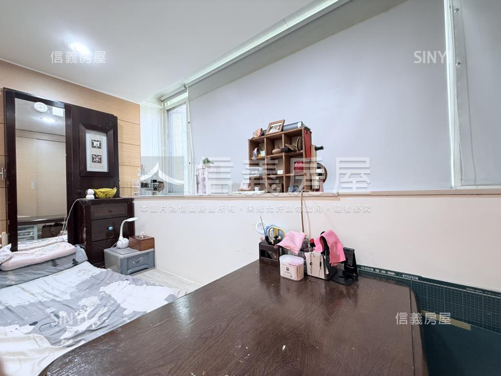 景安復興亮麗三房房屋室內格局與周邊環境