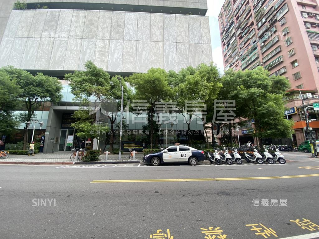 景安復興亮麗三房房屋室內格局與周邊環境