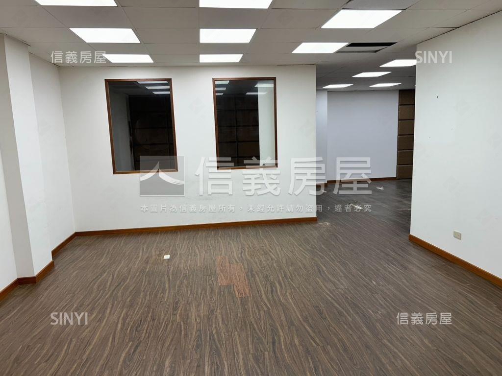 大坪林大空間廠辦房屋室內格局與周邊環境