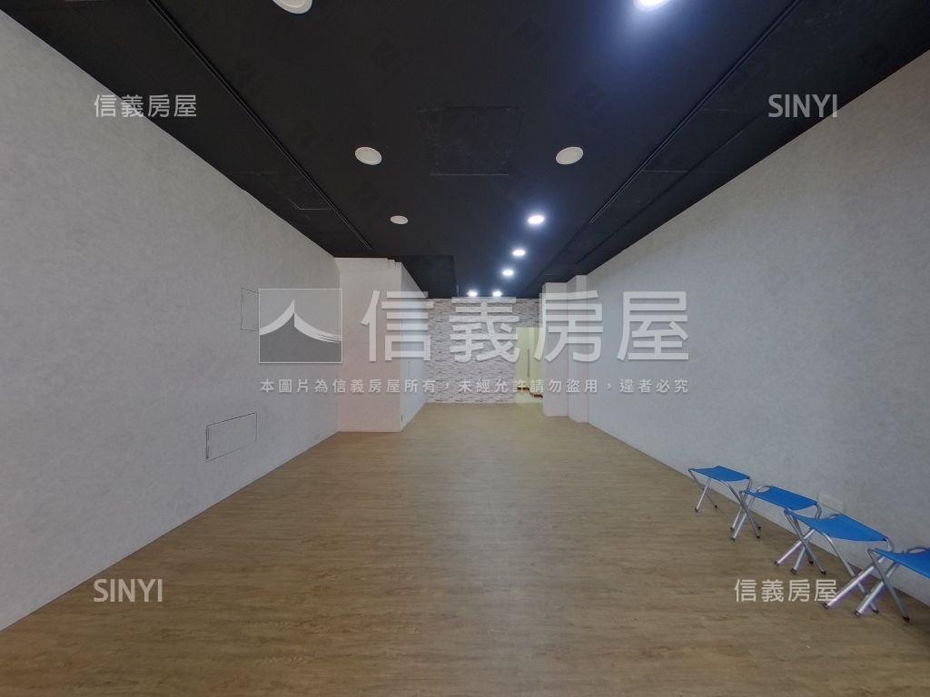 寶山街燙金收租電梯店面房屋室內格局與周邊環境