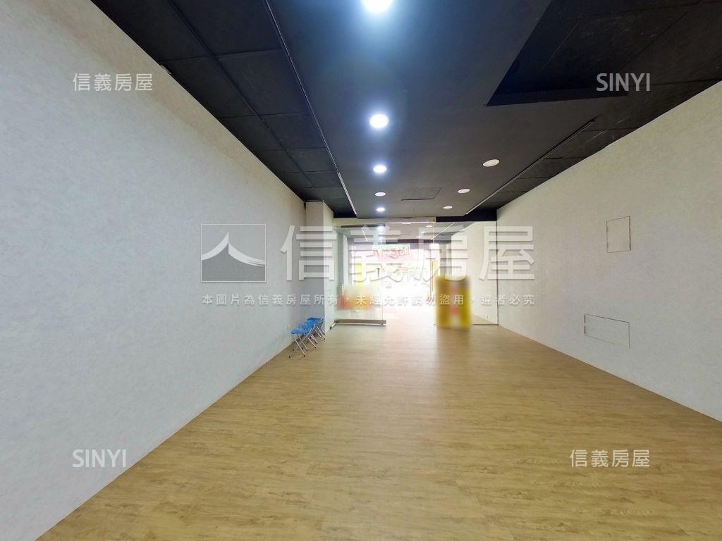 寶山街燙金收租電梯店面房屋室內格局與周邊環境