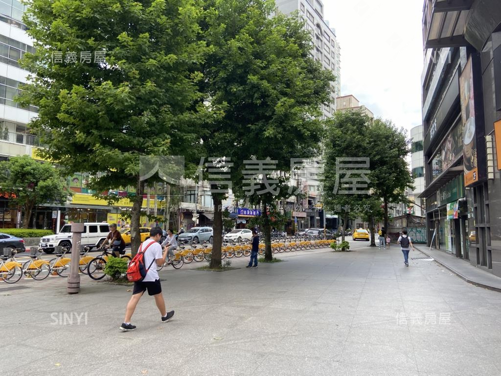 啟昇之星豪大空間有車位房屋室內格局與周邊環境