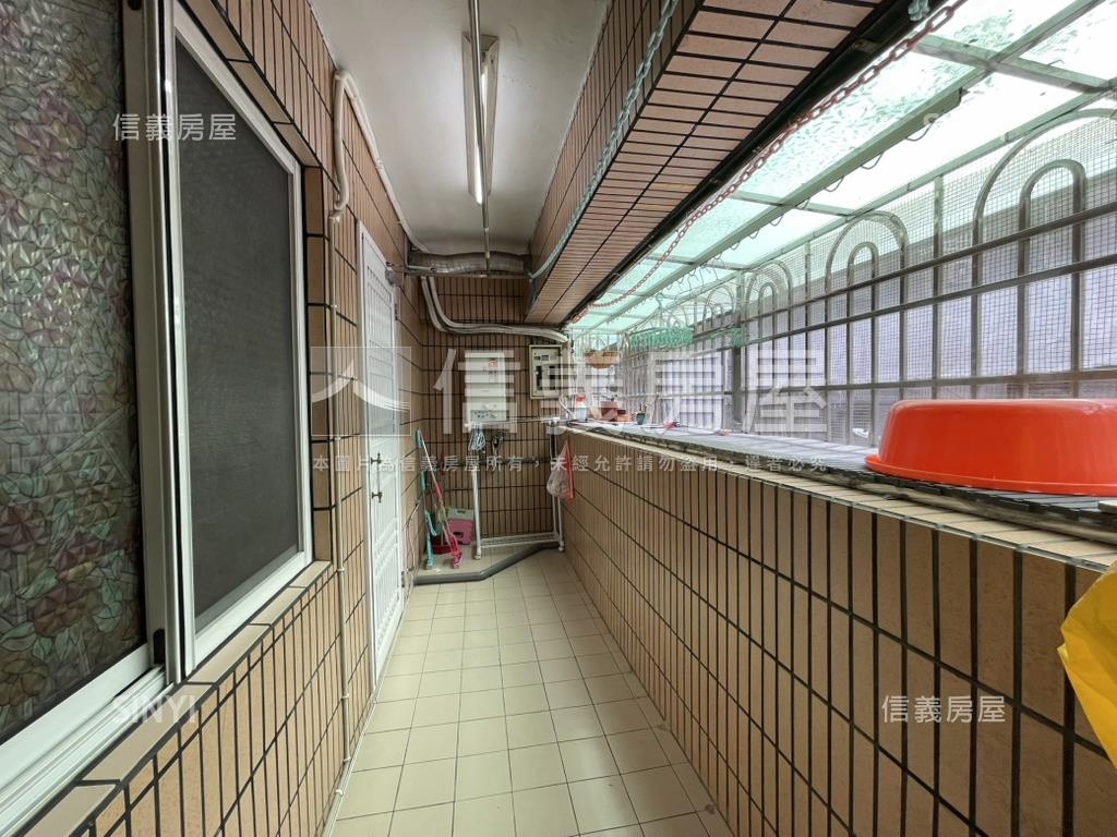 景秀溫馨四房美屋房屋室內格局與周邊環境