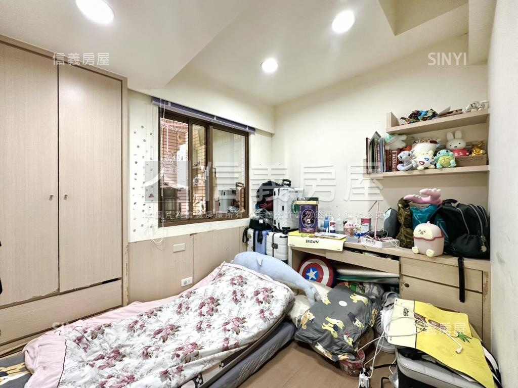 近未來Ｇ０４歐苑三房車位房屋室內格局與周邊環境