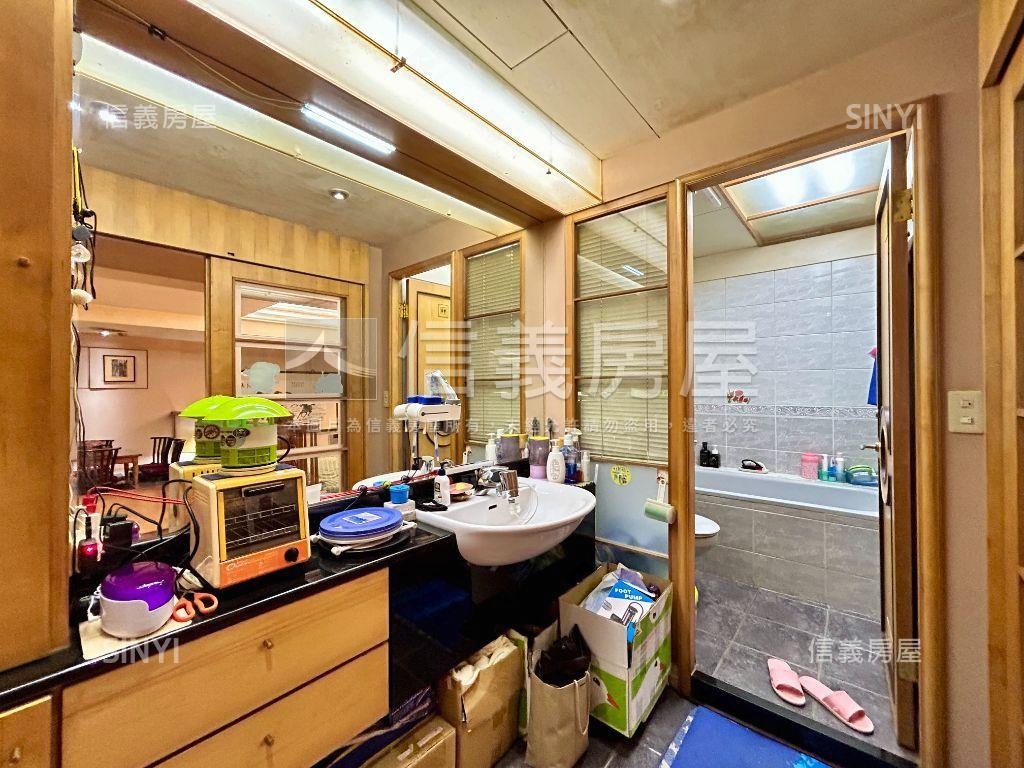 ★仁愛龍邸山水庭院房屋室內格局與周邊環境