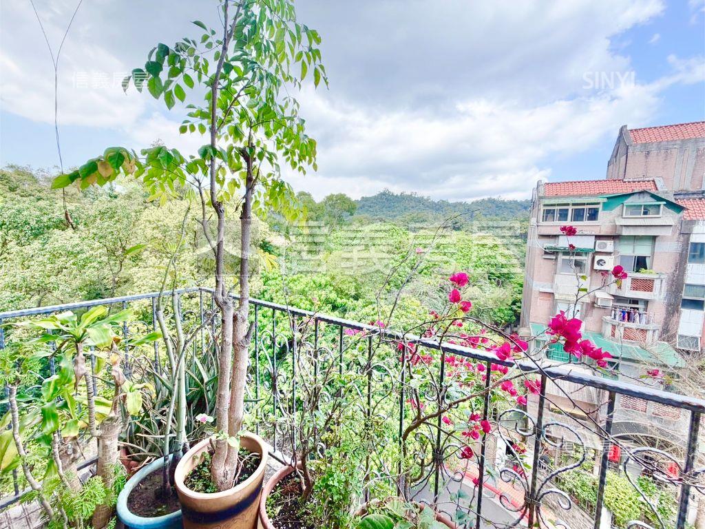 自由仕林蔭樹景三房車房屋室內格局與周邊環境