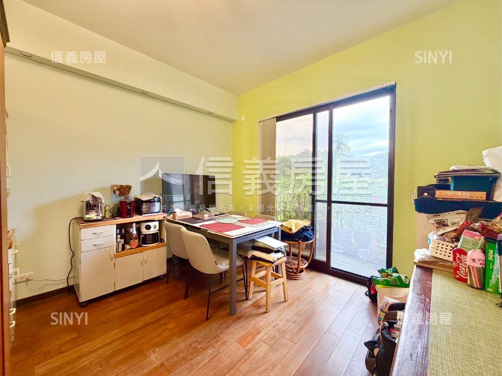 自由仕林蔭樹景三房車房屋室內格局與周邊環境