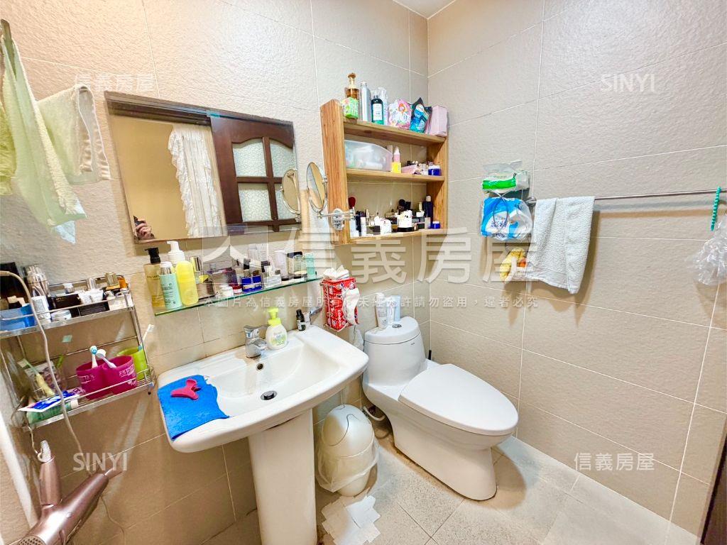 自由仕林蔭樹景三房車房屋室內格局與周邊環境