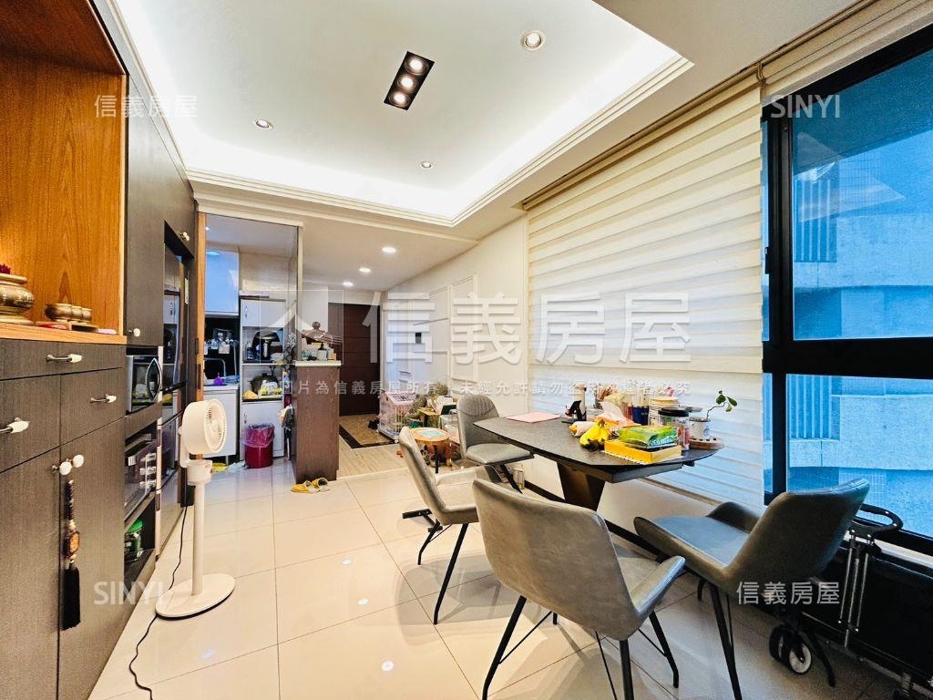 富麗河質感裝潢雙衛浴開窗房屋室內格局與周邊環境