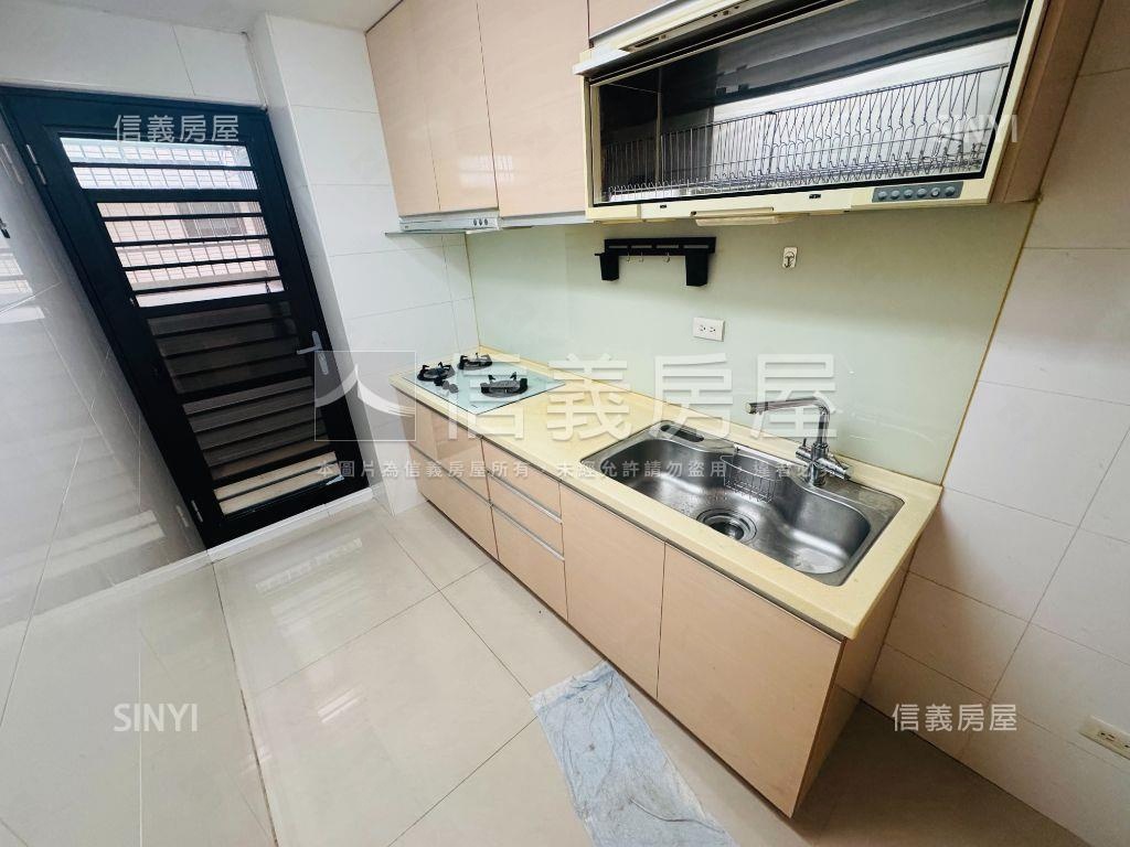 京畿別墅華廈區房屋室內格局與周邊環境