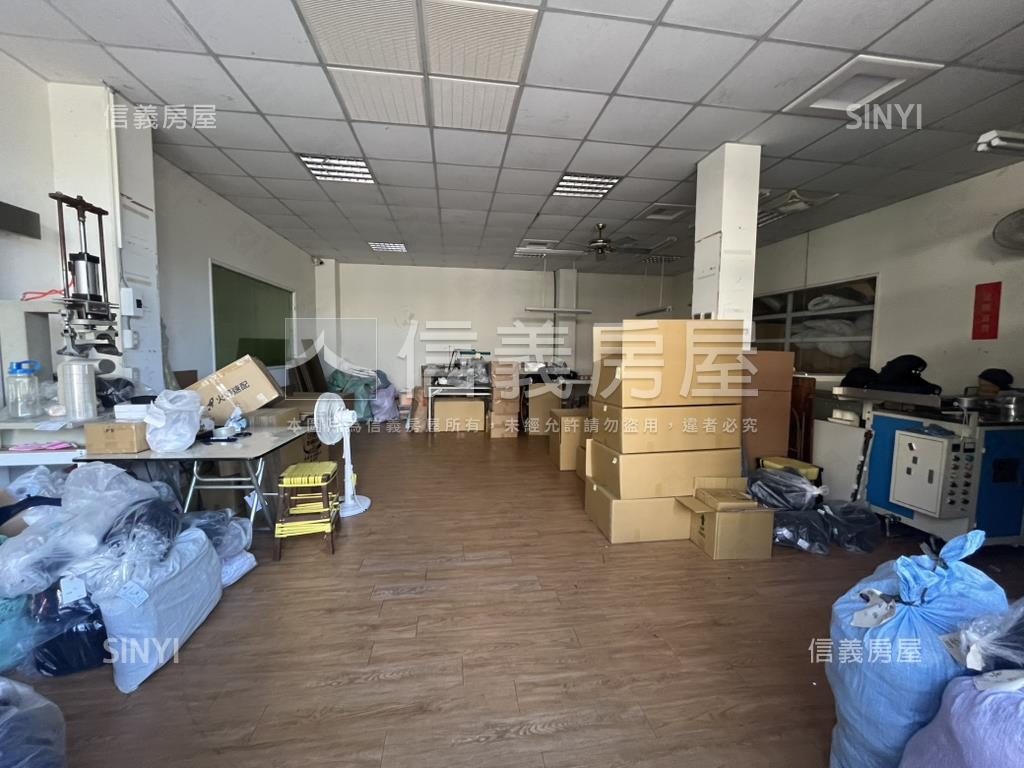 南屯角間大地坪店面房屋室內格局與周邊環境