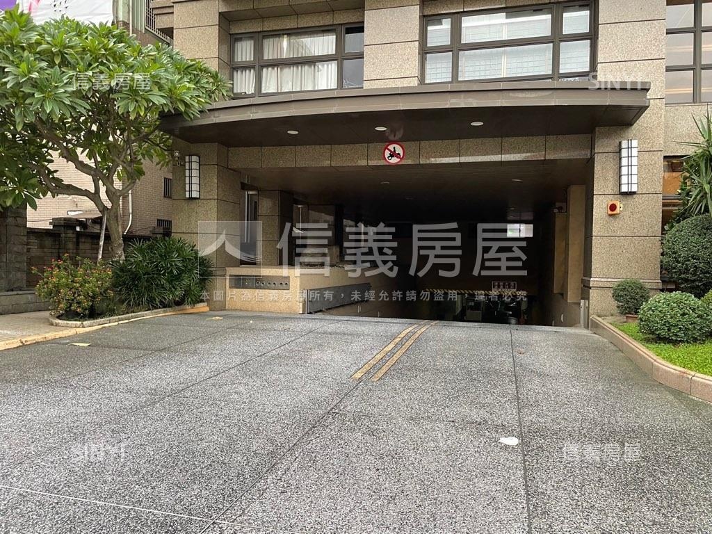 世紀登豐辦公廠辦房屋室內格局與周邊環境