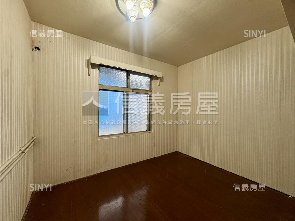 中和捷運公寓三樓房屋室內格局與周邊環境