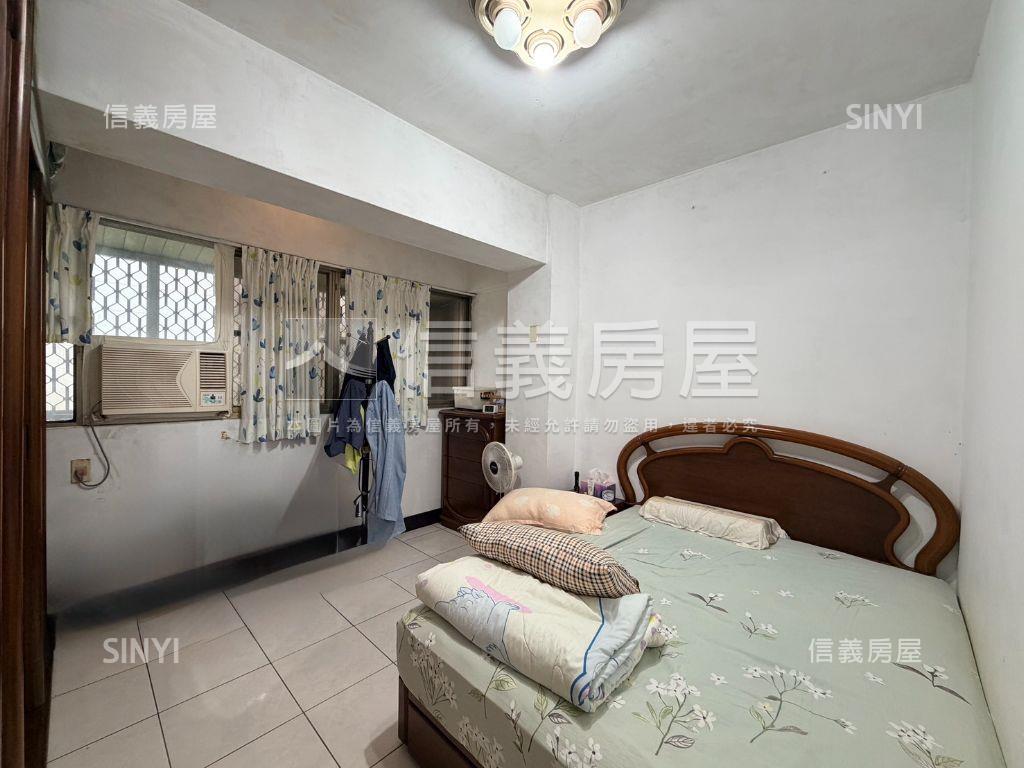 文藻榮總採光電梯宅好停車房屋室內格局與周邊環境