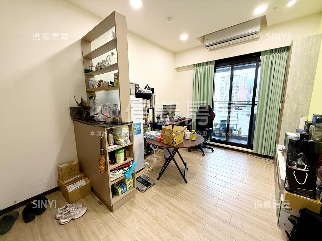 灣岸ＶＩＬＬＡ兩房車位房屋室內格局與周邊環境