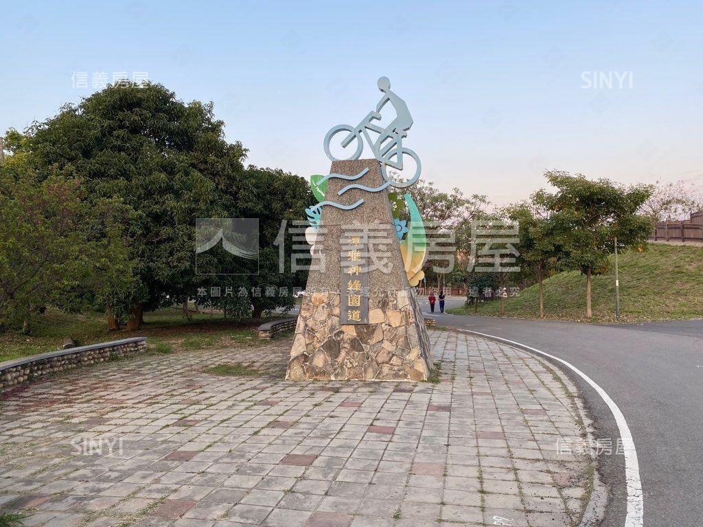 新年快樂近中科６房美別墅房屋室內格局與周邊環境