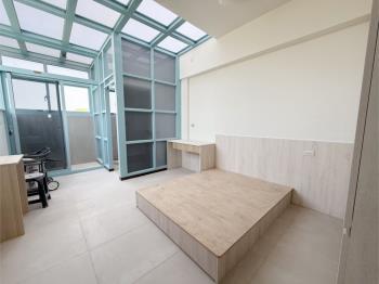 新年快樂近中科６房美別墅