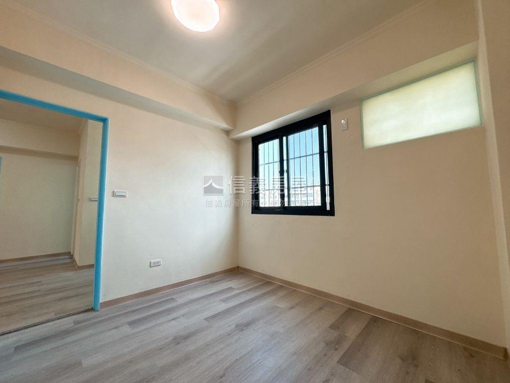 全新裝潢！次頂樓美三房房屋室內格局與周邊環境