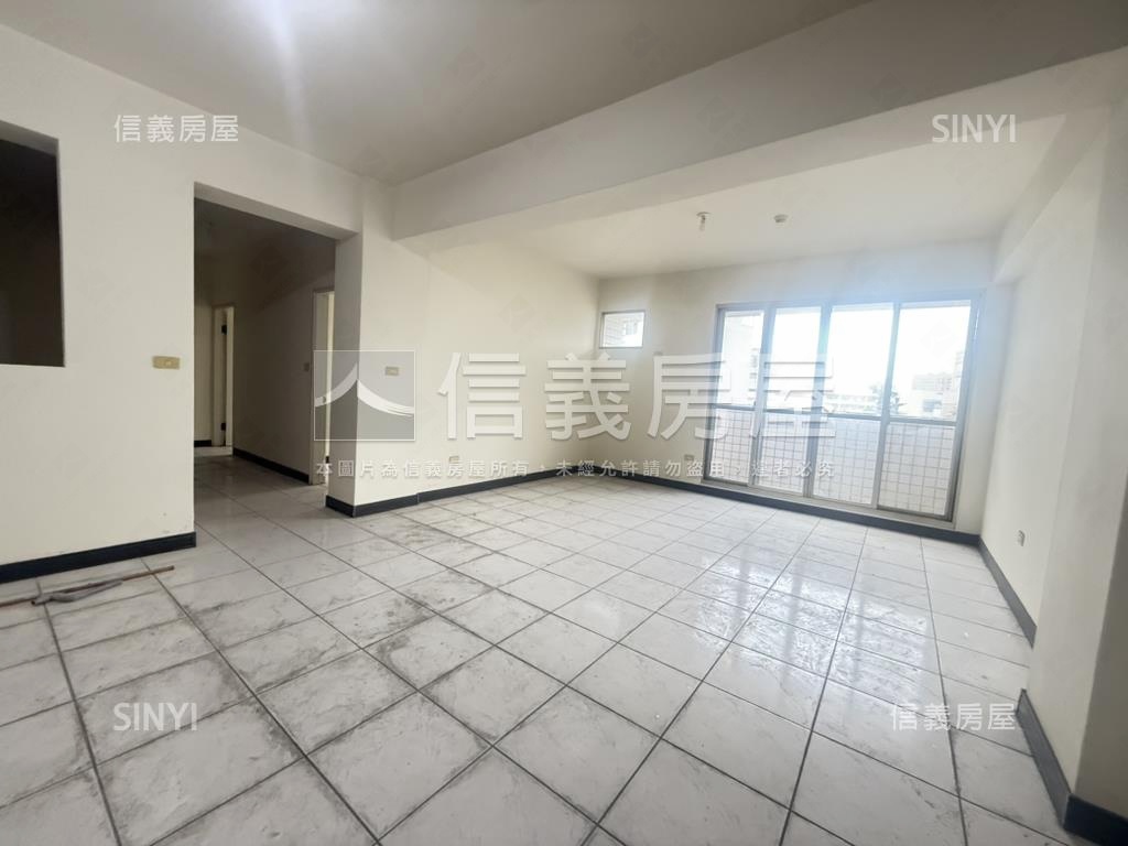 水湳市場。電梯大３房房屋室內格局與周邊環境