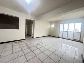 水湳市場。電梯大３房