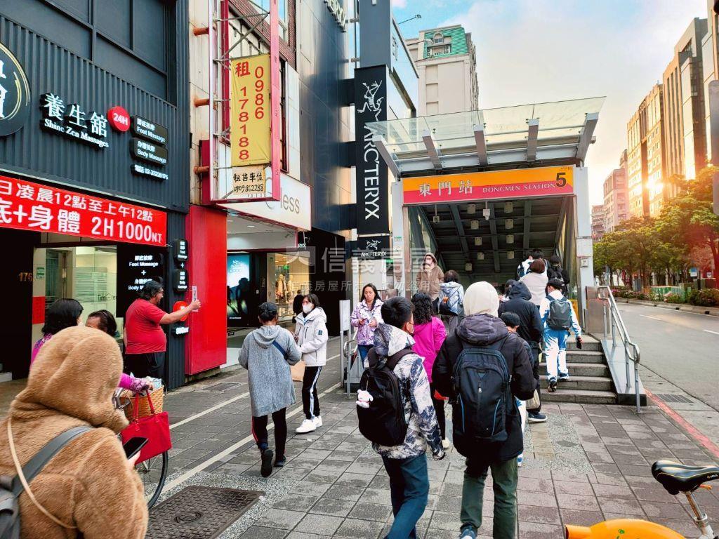 雙金華新生國小多功能壹樓房屋室內格局與周邊環境