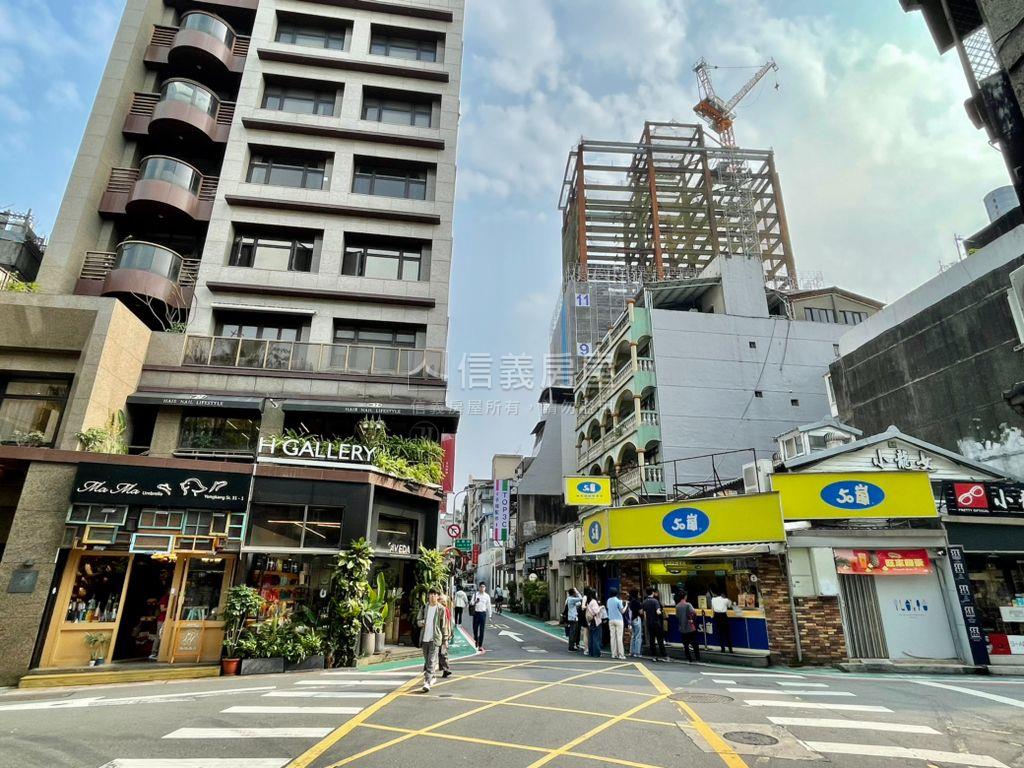 雙金華新生國小多功能壹樓房屋室內格局與周邊環境