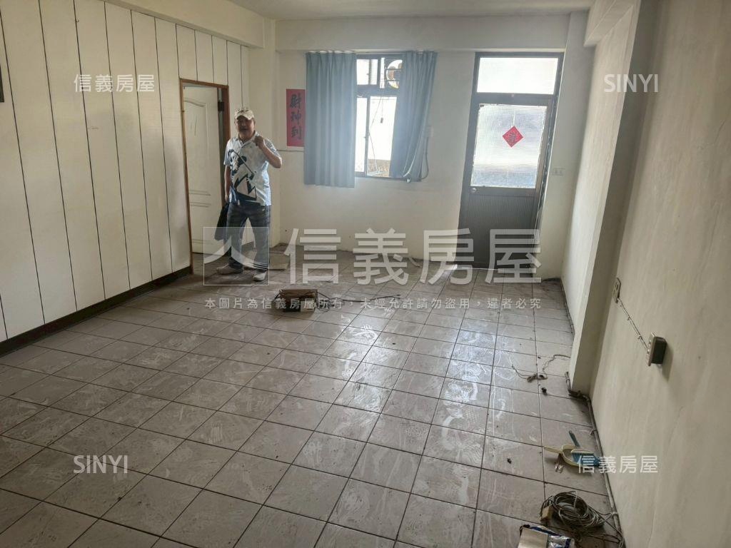 強！商一區角間透天房屋室內格局與周邊環境