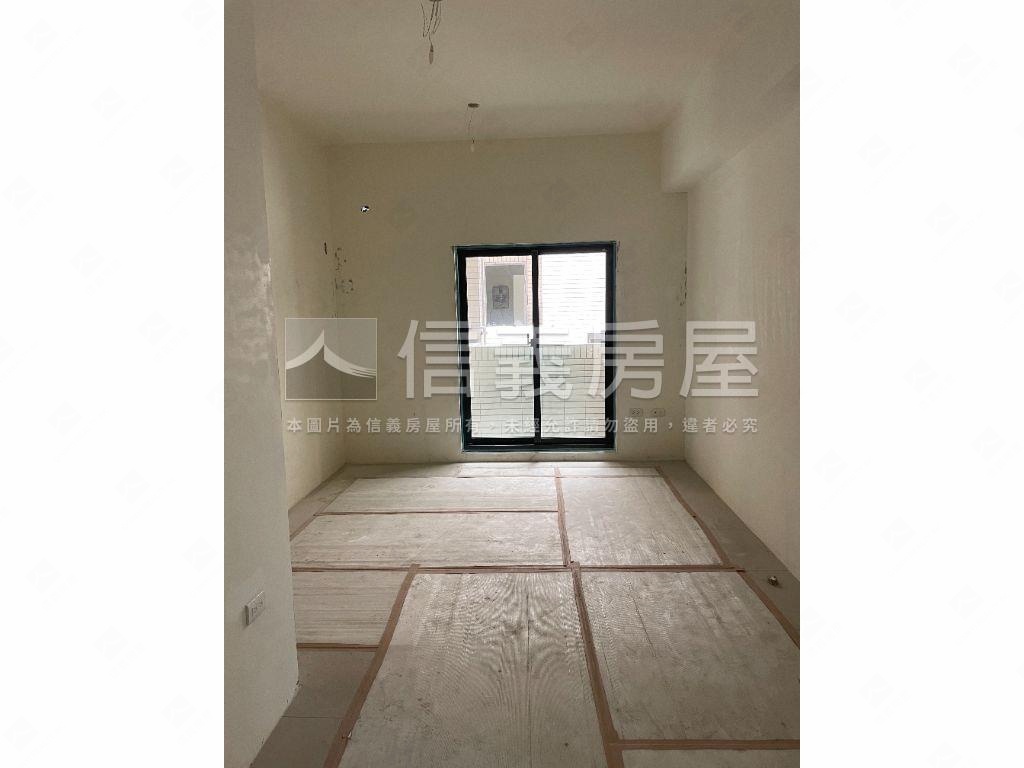 臻好居２房屋室內格局與周邊環境