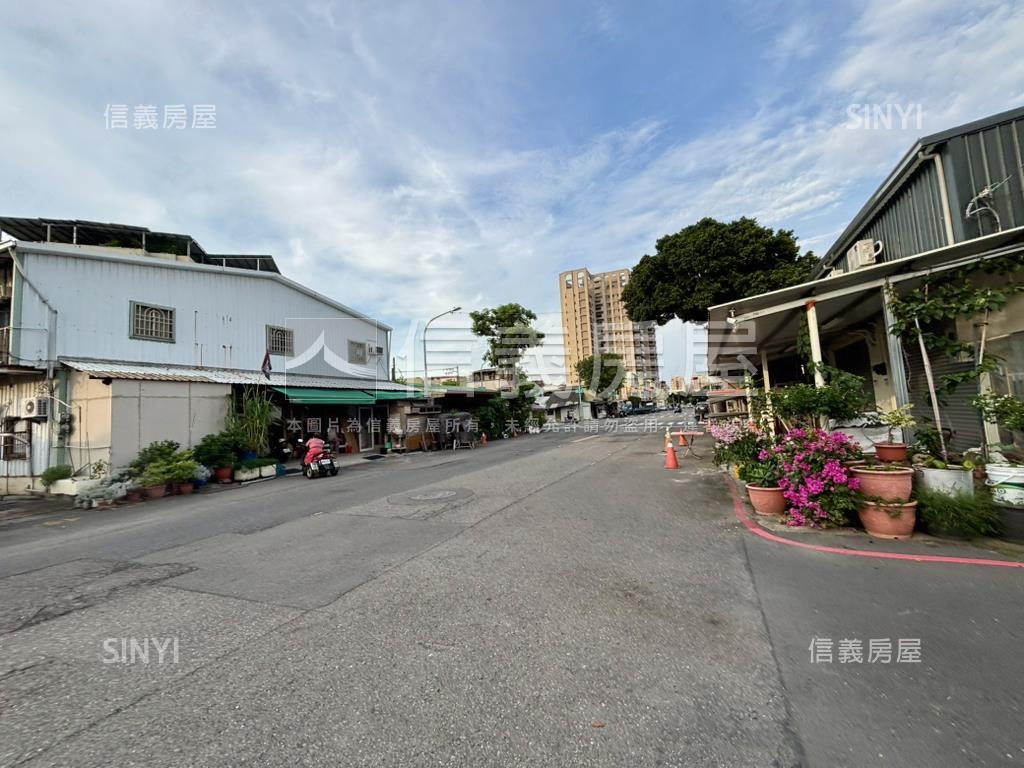 前鎮國中土地房屋室內格局與周邊環境