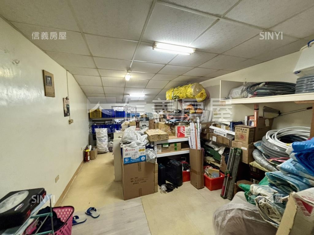 前鎮國中土地房屋室內格局與周邊環境