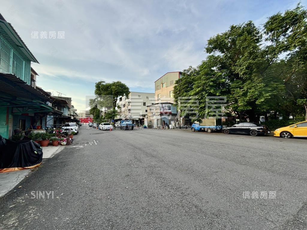 前鎮國中土地房屋室內格局與周邊環境