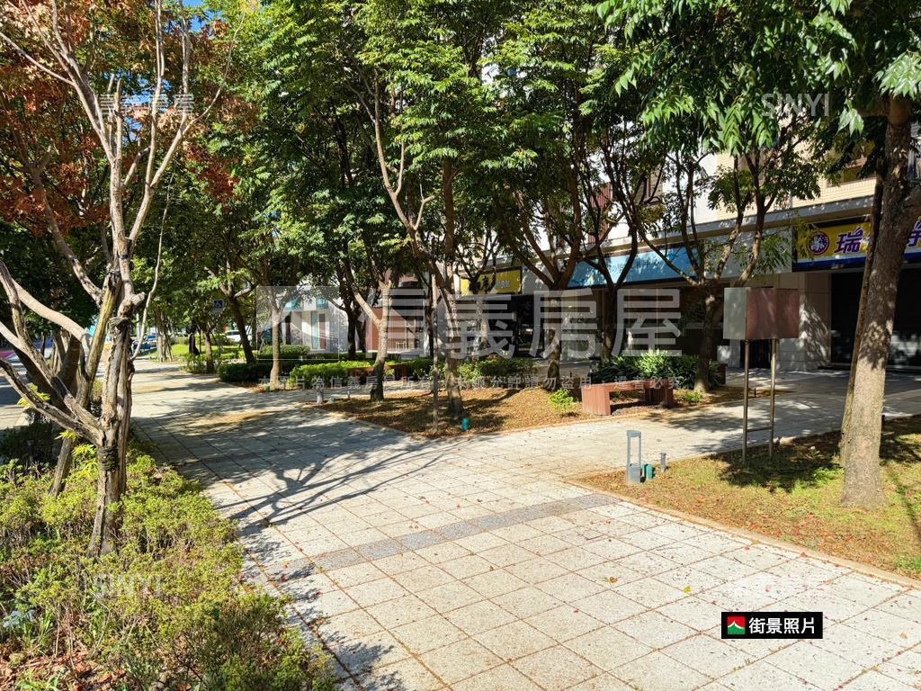 麗寶ＦｉＫａ三房車位房屋室內格局與周邊環境