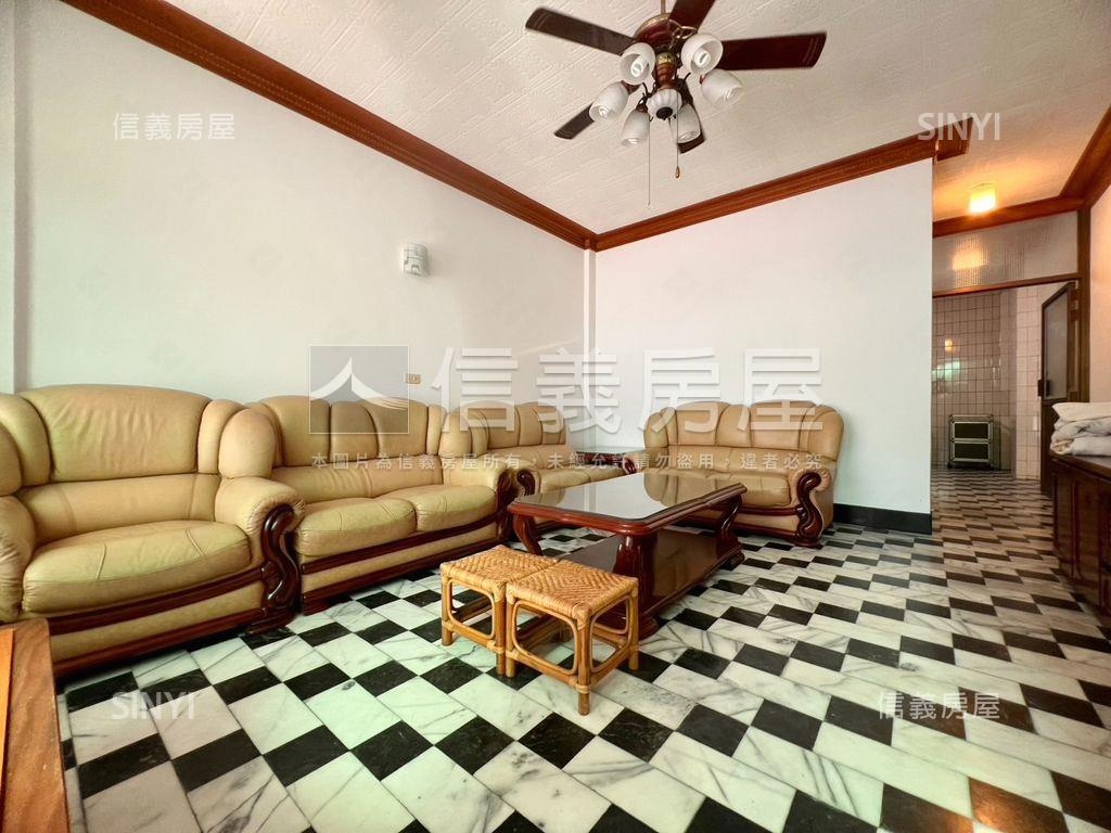 歸仁國中｜傳統車庫透天房屋室內格局與周邊環境