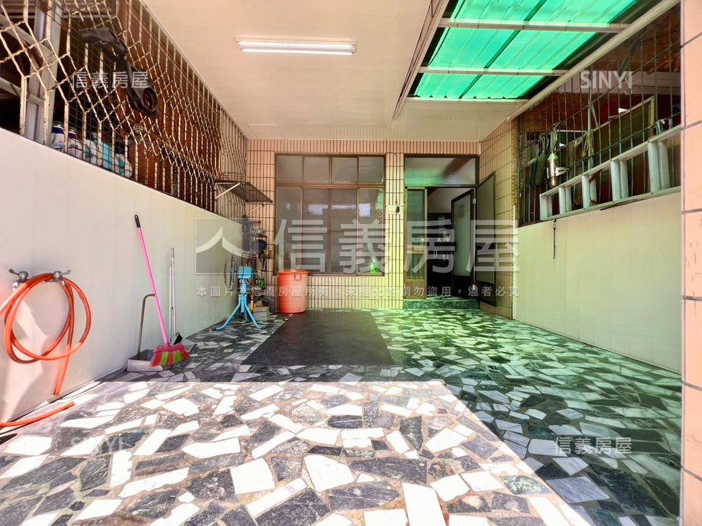 歸仁國中｜傳統車庫透天房屋室內格局與周邊環境