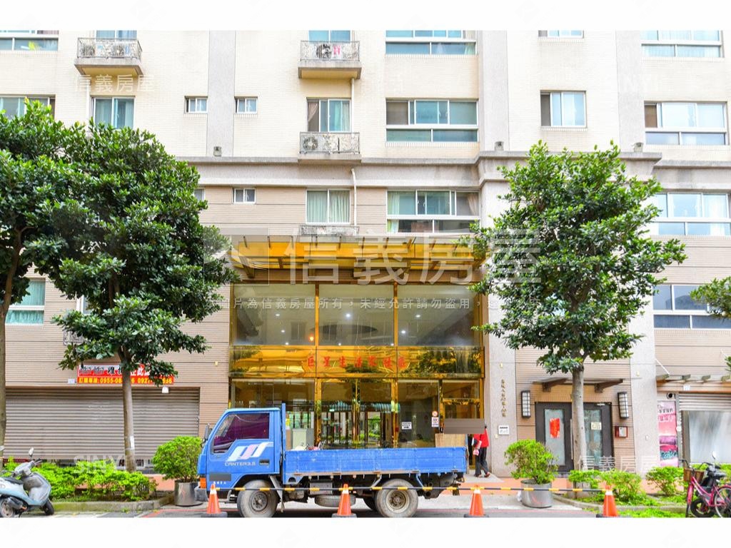 巨星生活家四房車位房屋室內格局與周邊環境