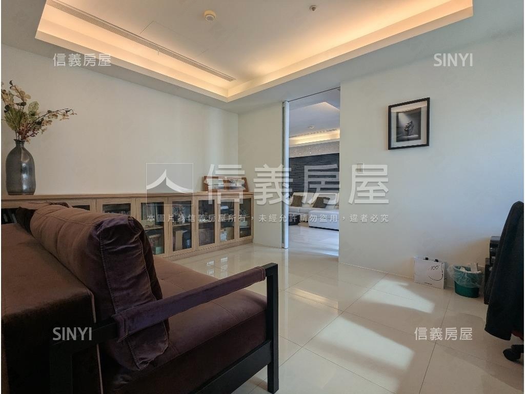 凱廈高樓層稀有釋出房屋室內格局與周邊環境