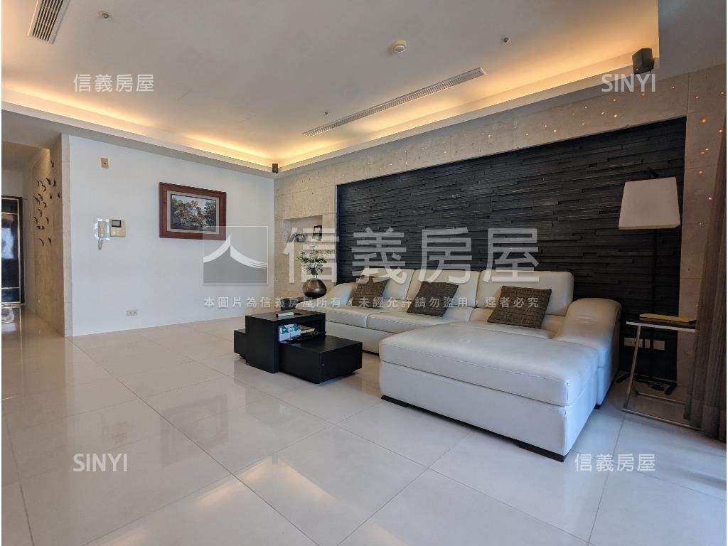 凱廈高樓層稀有釋出房屋室內格局與周邊環境