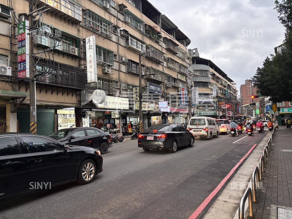 近明志國小金店面房屋室內格局與周邊環境