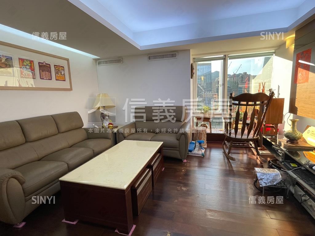 近國館市府精華地高樓３房房屋室內格局與周邊環境