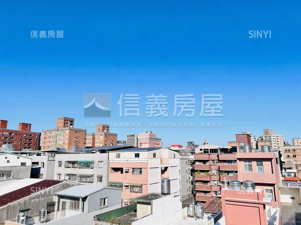 近青溪國小大三房車位房屋室內格局與周邊環境