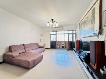 近青溪國小大三房車位