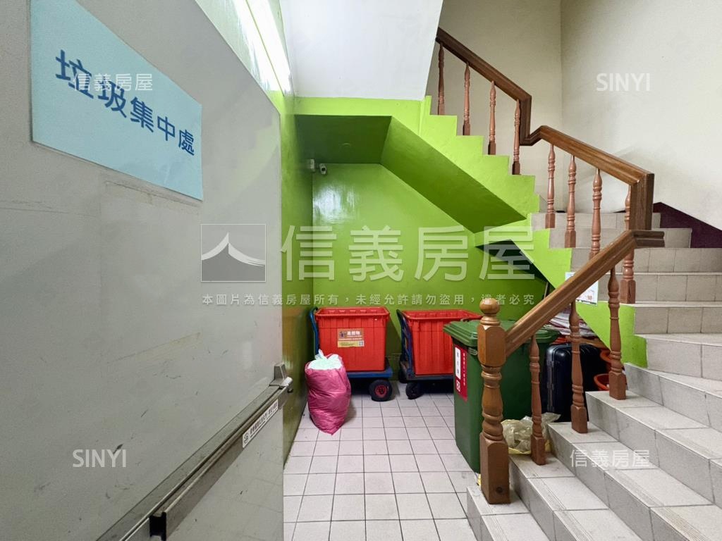 三峽龍門★美景露臺大空間房屋室內格局與周邊環境