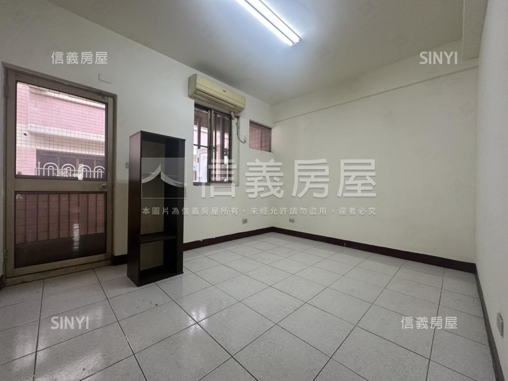 明誠二路正五樓店面房屋室內格局與周邊環境