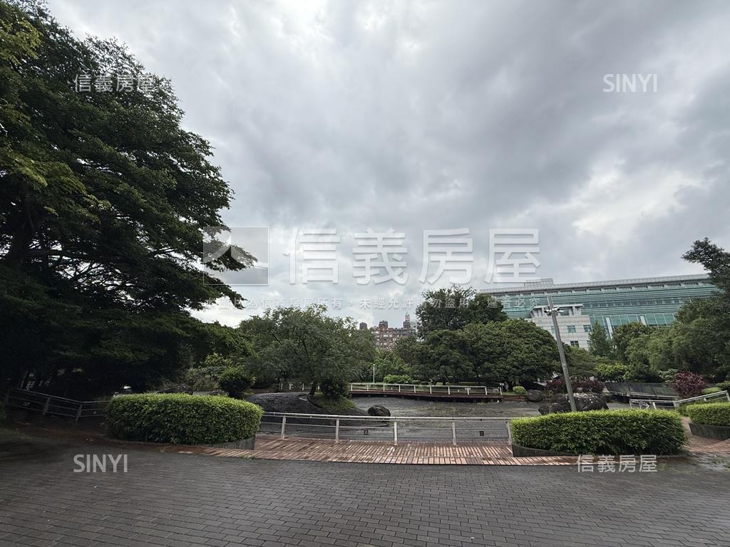 四號公園黃金四樓美寓房屋室內格局與周邊環境