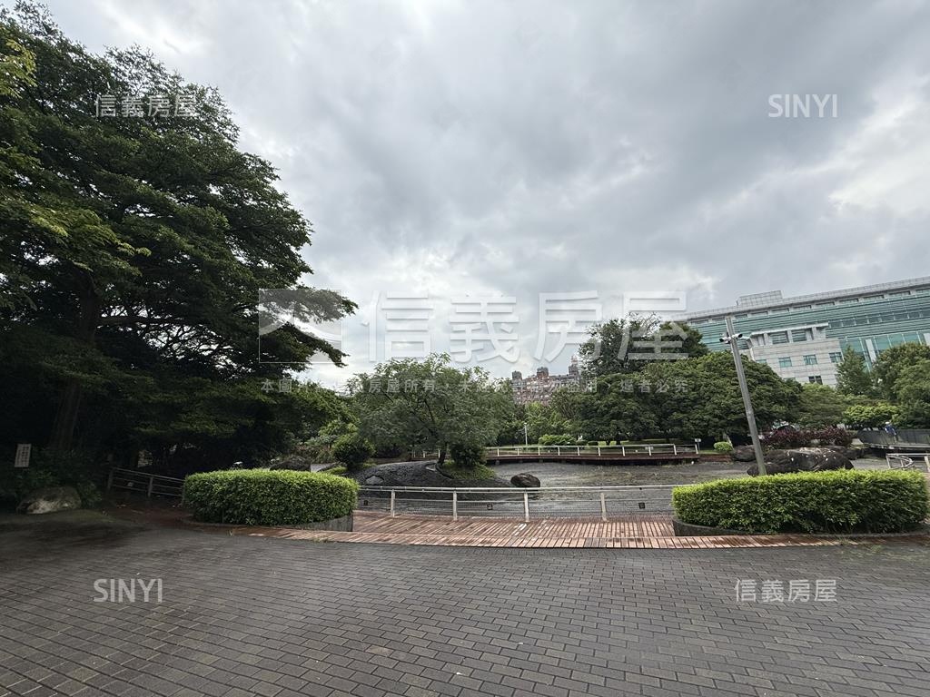 四號公園黃金四樓美寓房屋室內格局與周邊環境