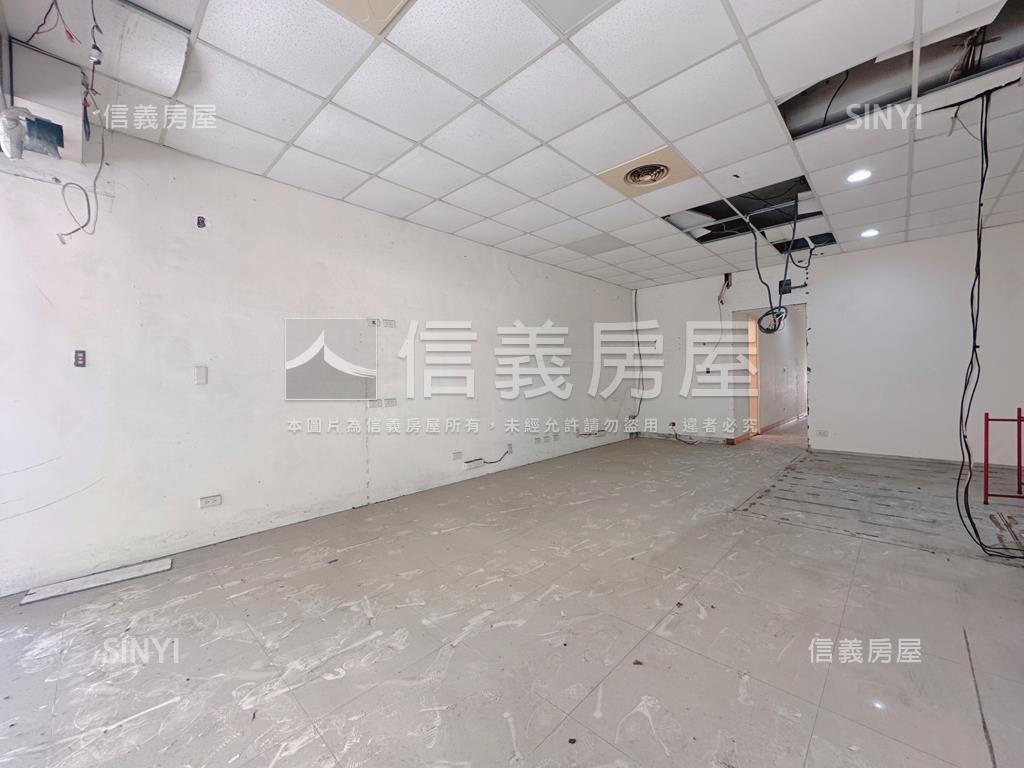 雙店面｜承德橋顯眼金店面房屋室內格局與周邊環境