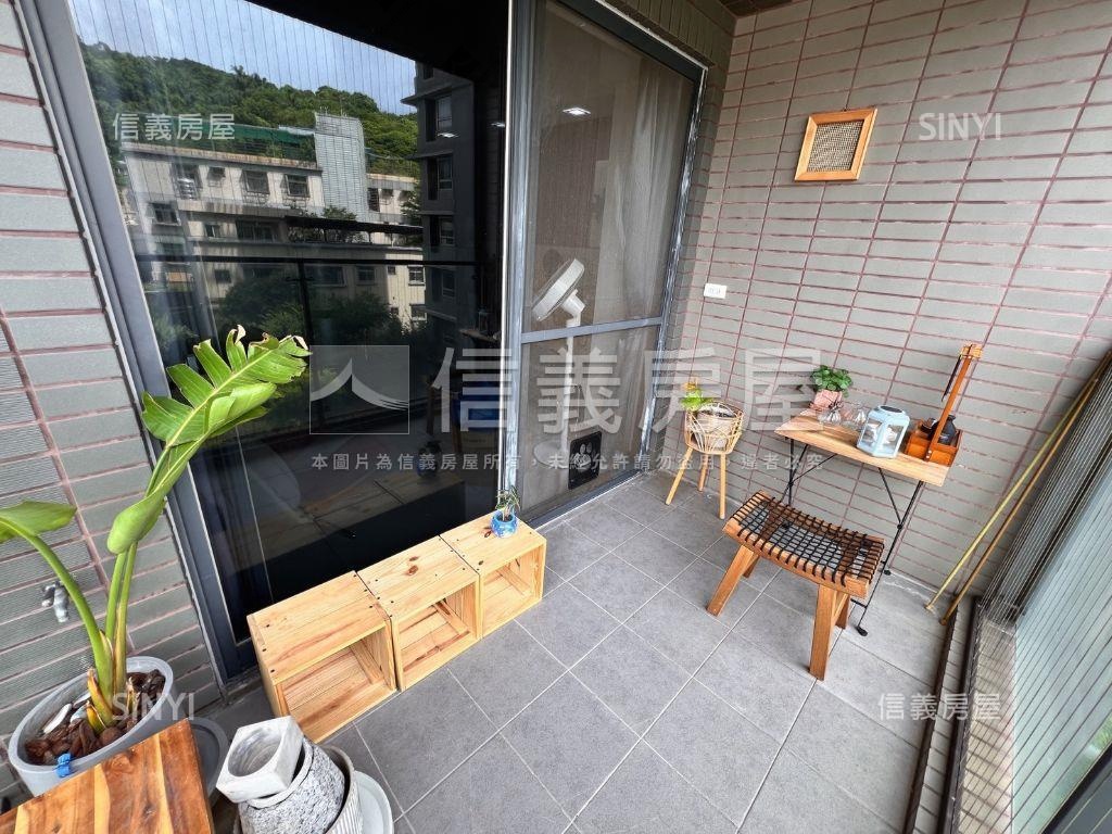 無價山景森之ＣＨＩＬＬ房屋室內格局與周邊環境