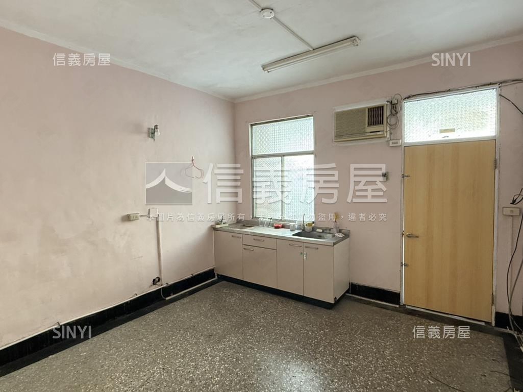 近北區面寬透天房屋室內格局與周邊環境