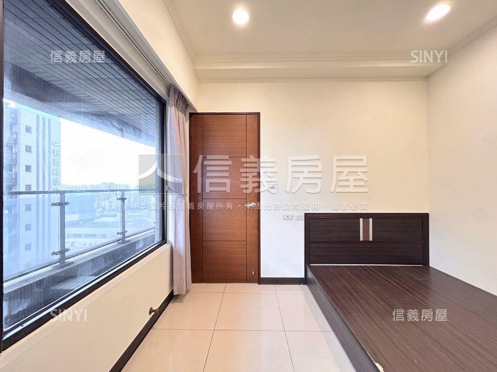 皇翔高樓成家兩房車位房屋室內格局與周邊環境